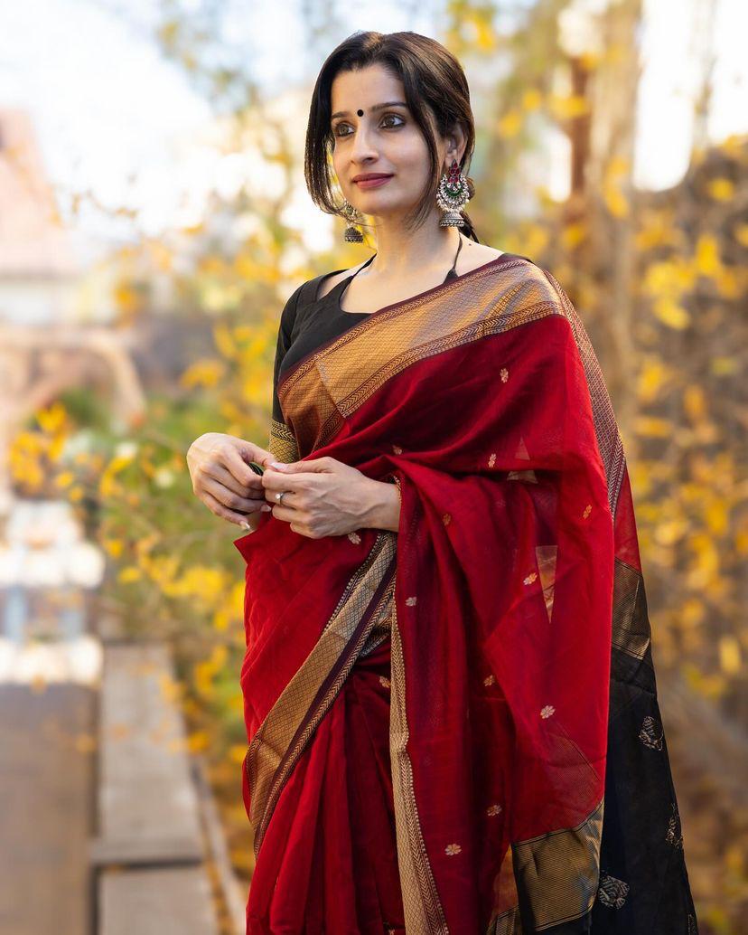 Classic Banarasi Style Lichi Silk Saree with Contrast Border