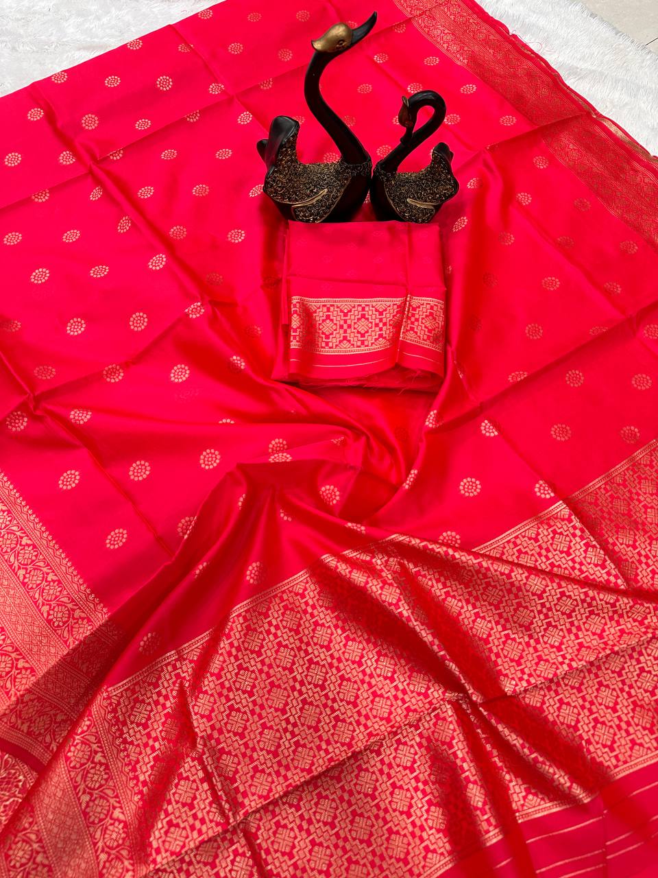 Airflow Saree Designed for Light and Easy Draping