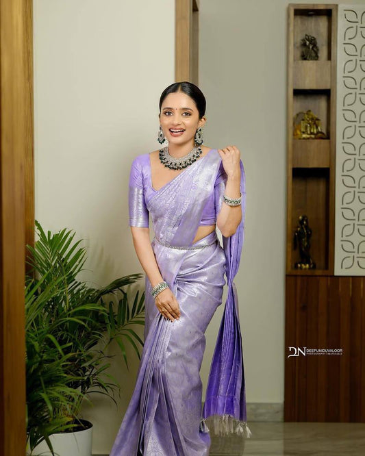 SoftWear Saree Designed for Comfortable Wedding Functions