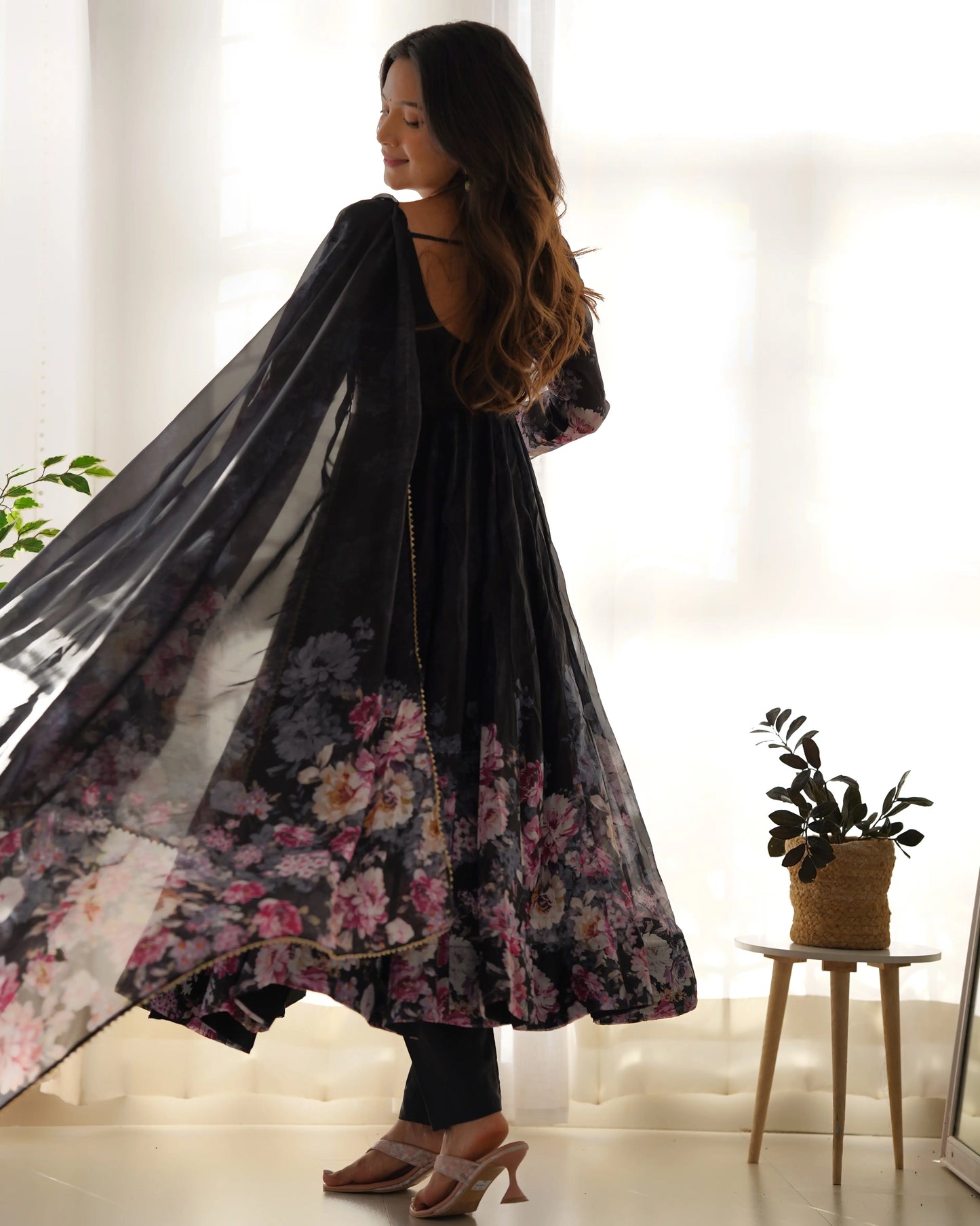 261-BLACK FLOWER ANARKALI