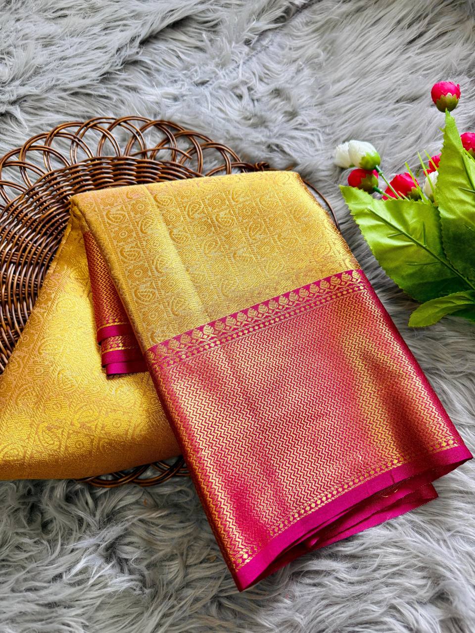 Rani Mukherji Inspired Premium Tissue Silk Saree with Rich Pallu