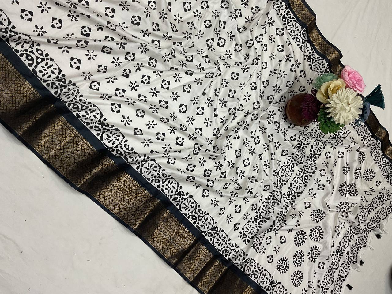 Pure Dola Silk Saree with HD Batik Print & Jacquard Border
