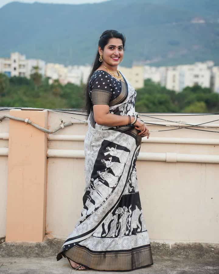 Dola Silk Kalamkari Saree with Jacquard Border
