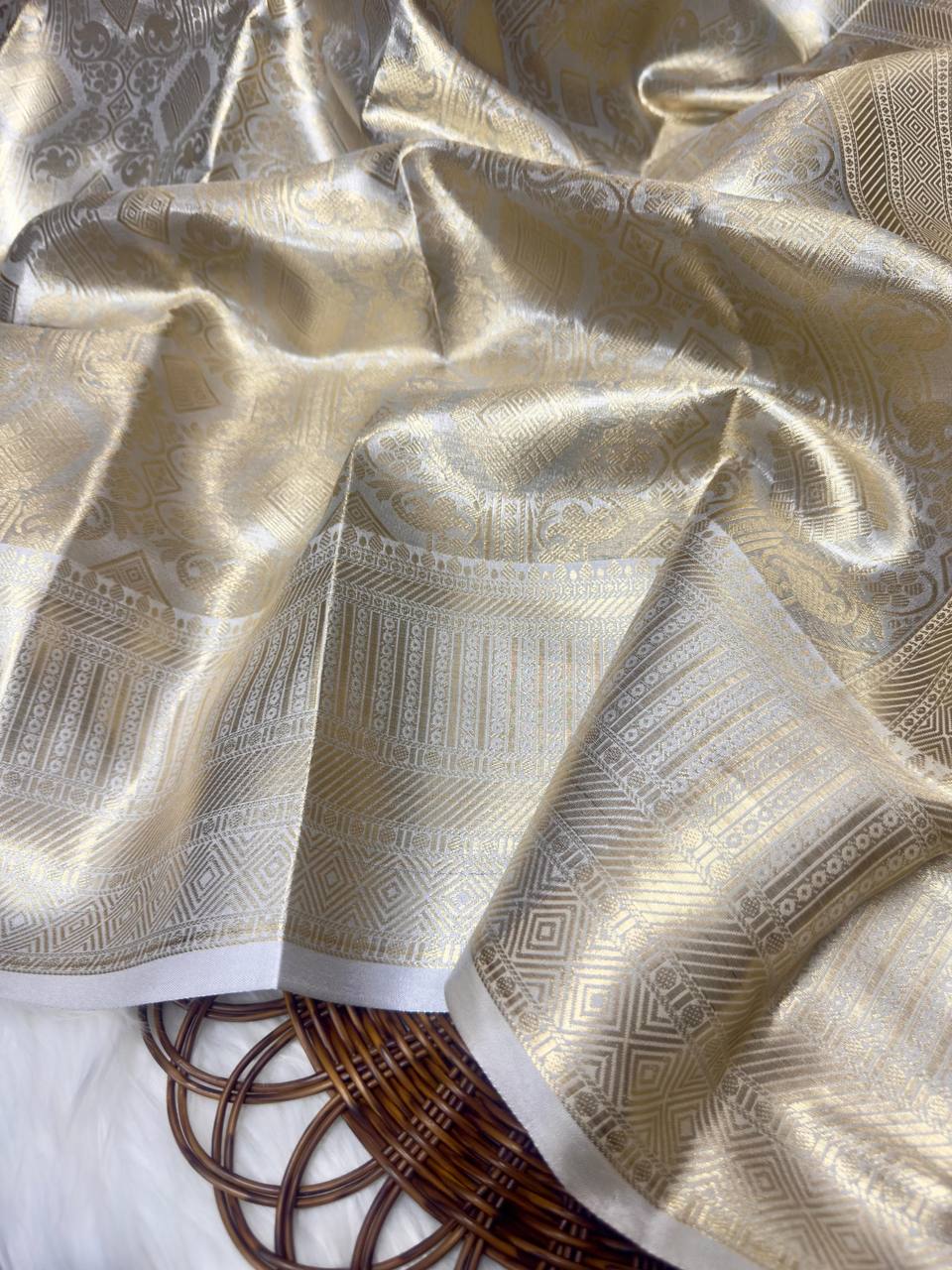 Nayanthara Inspired Banarasi Golden Tissue Zari Silk Saree