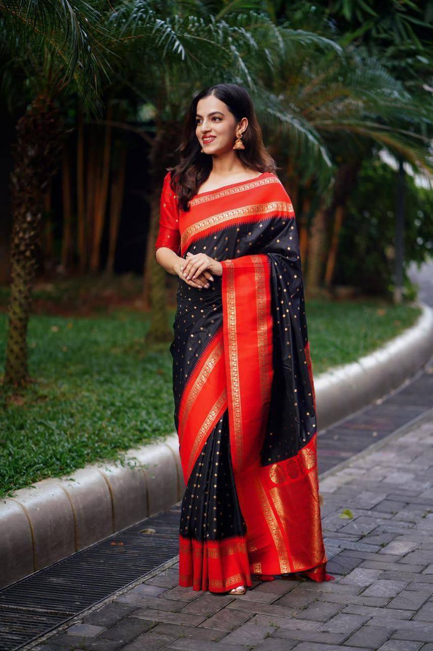Elegant Comfort Organic Banarasi Lichi Silk Wedding Saree